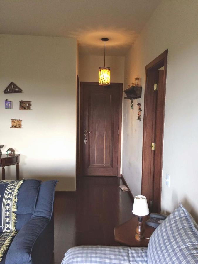Em Apartamento Campos do Jordão